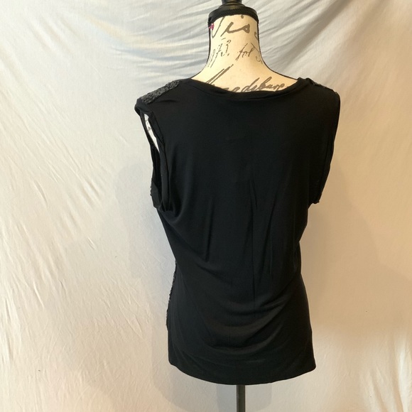 NWT-New York & Company black sleeveless top - Picture 3 of 4
